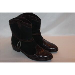 Brighton Black & Dark Brown Croc-Embossed Leather & Suede Western Ankle Boots